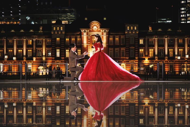 「キラキラの赤」か「プリンセスのような王道赤」どちらを選びますか?♡