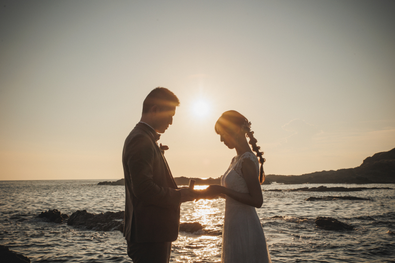 空と一緒に残すウェディングフォト