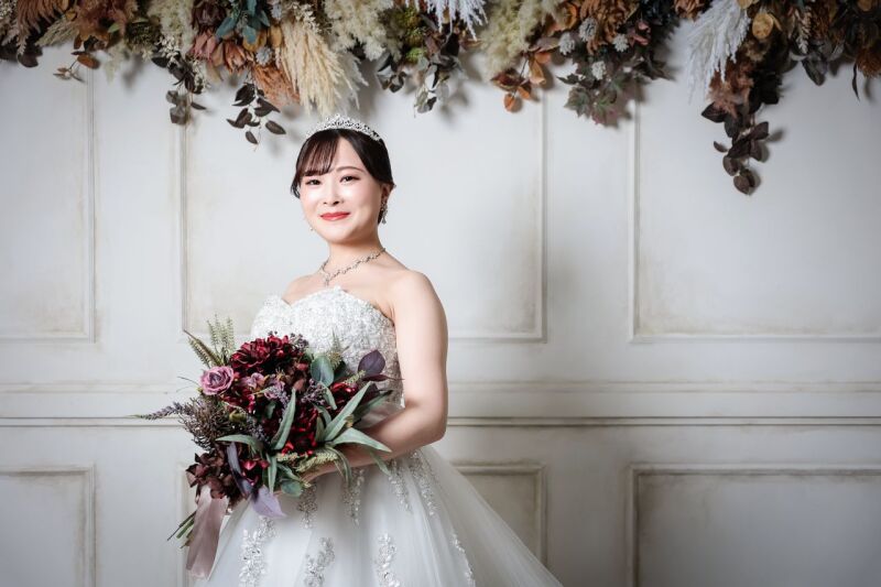 煌めくシルバードレス✶