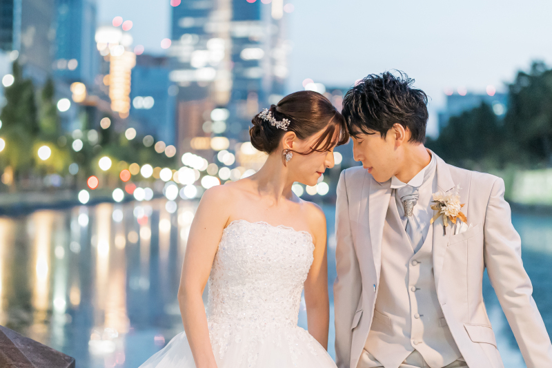 胸元で変わる印象美。ネックラインのおさらい