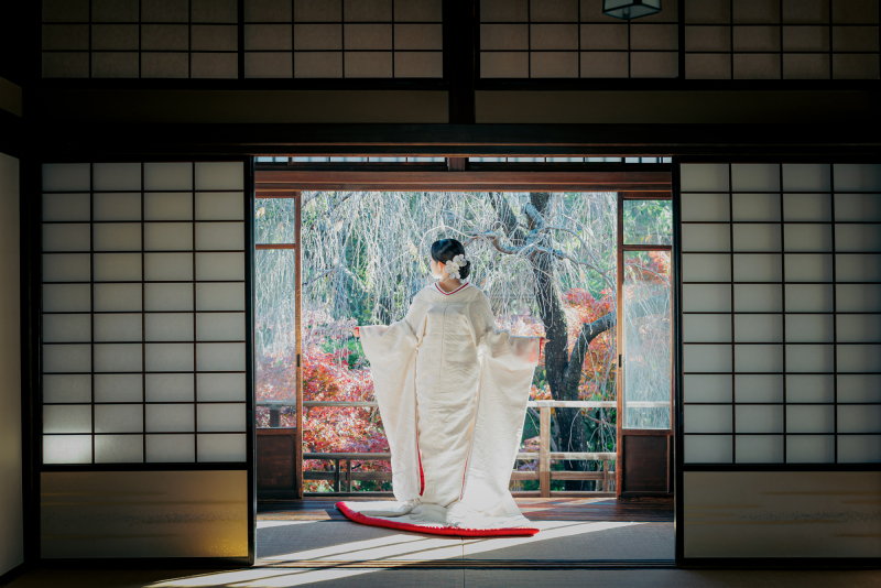 歴史ある邸宅で【安田楠雄邸前撮り】白無垢&色打掛の和装2着プラン・前編