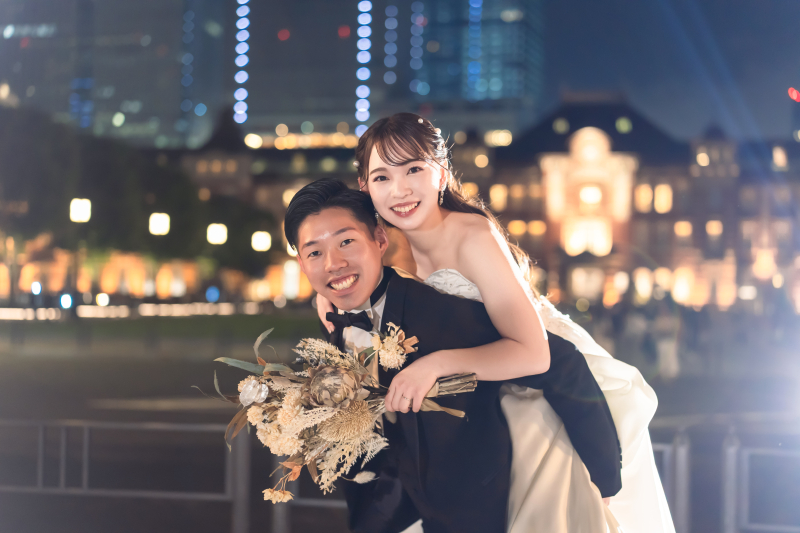 胸元で変わる印象美。ネックラインのおさらい