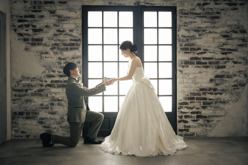 上品も可愛いも選べる フロア丈ドレスの魅力☆