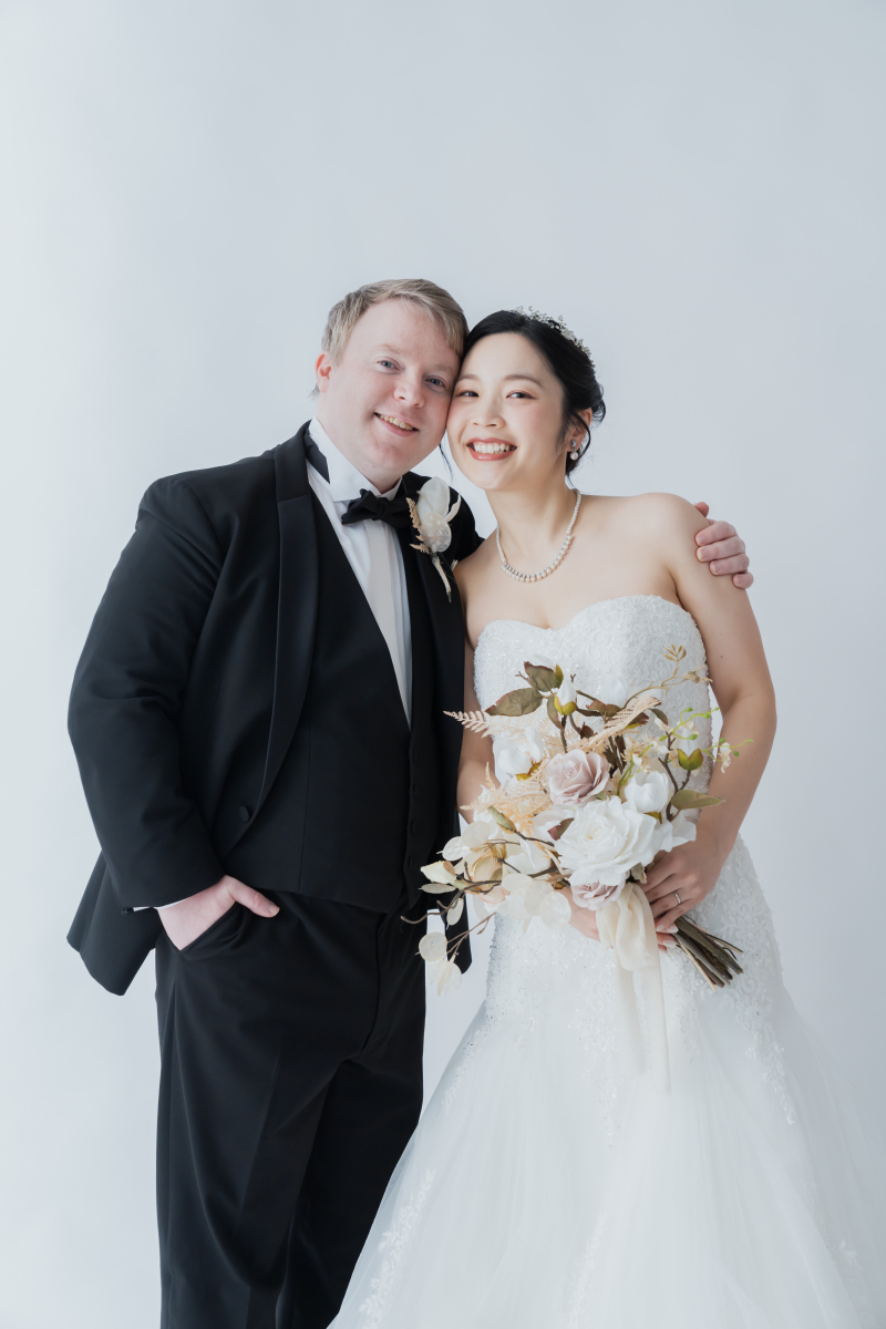 ブラックタキシード &times; マーメイドドレス 　洗練された大人フォトウェディング 