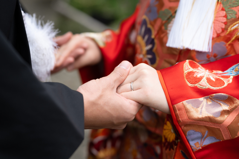 11月中旬、緑に包まれる目白庭園で和装ロケーション
