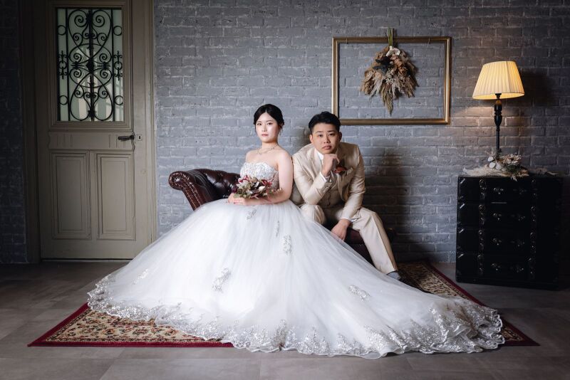 煌めくシルバードレス✶