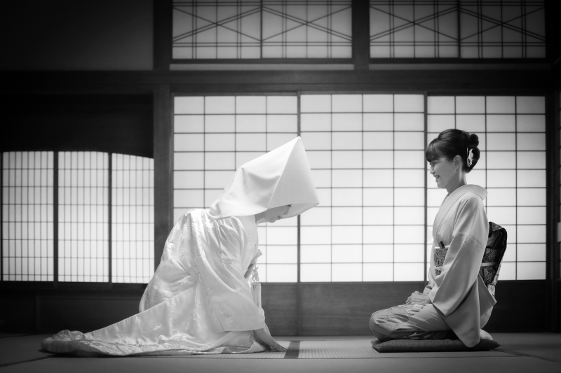 和装前撮り・フォトウェディングにおすすめロケスポット：名古屋市鶴舞公園（鶴々亭）