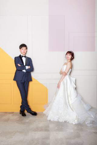 ポップで可愛い色を背景に✨『ポップウォール』のご紹介♪