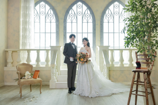 ✨まるで結婚式✨チャペル・シャンデリアドアフォトのご紹介♪