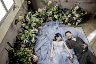 可愛すぎてぜったい真似したい！寝転びショットのポーズアイデア♡