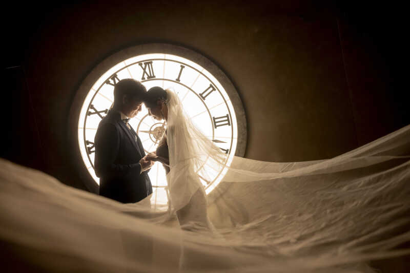 冬婚カップル必見！屋内スタジオで叶う理想のドレスフォト