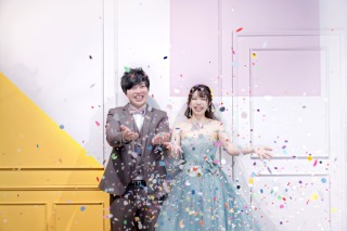 ふたりの“好き”をカタチにする、グッズフォトウェディング