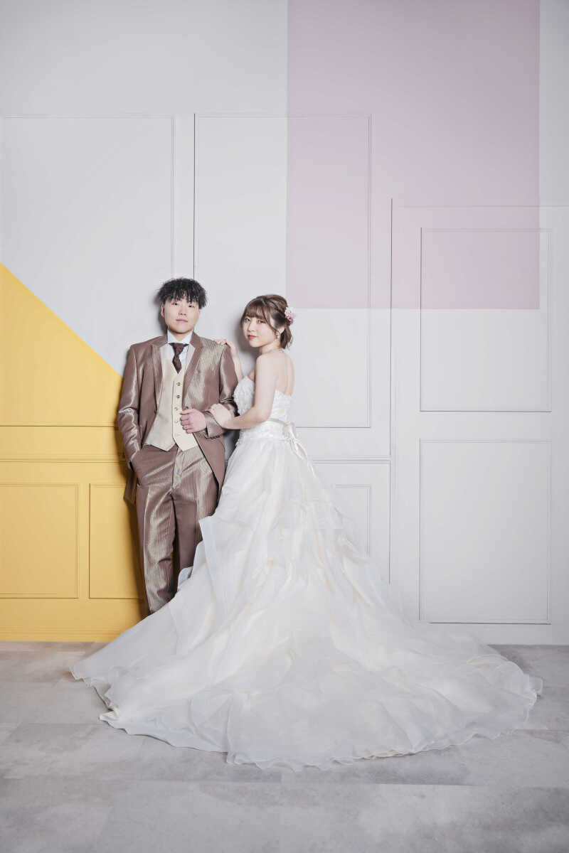 冬婚カップル必見！屋内スタジオで叶う理想のドレスフォト