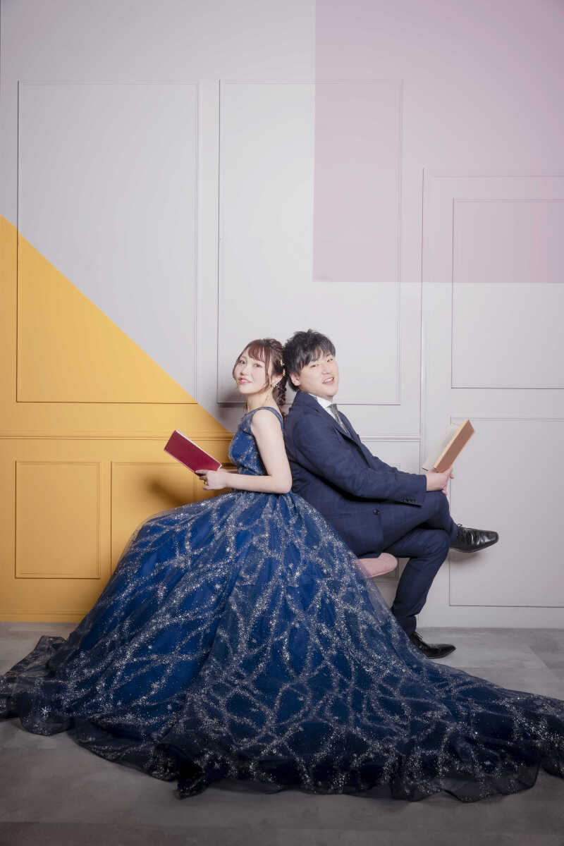 大人可愛いブラック・ネイビーのカラードレスの魅力紹介♪