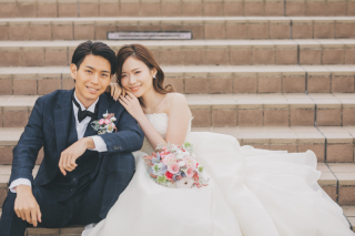 【お得なプラン】洋装スタジオ+洋装ロケーション撮影+24ページアルバム付き!