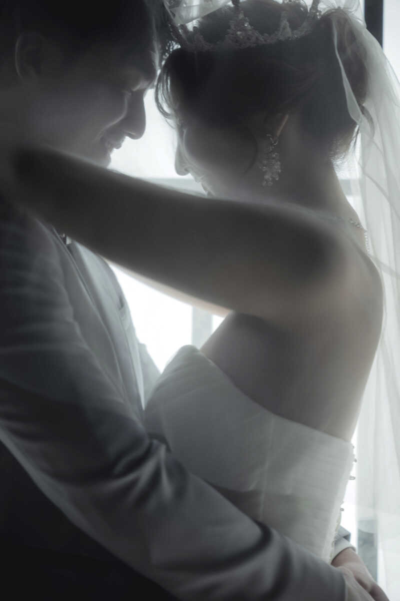 ベールの向こうのお二人