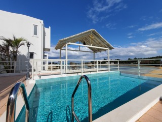 パラディス・ブルーのご近所グルメ情報①