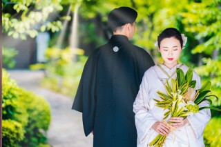 【鮮やかな色彩の中で撮る和装撮影(1)】