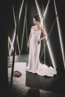 気になる部分もフォトレタッチで理想の花嫁に