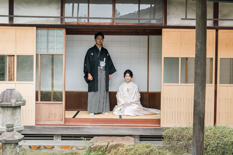 白無垢の衣装