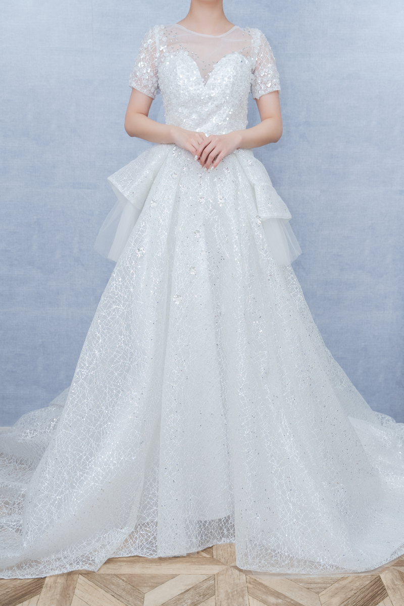 ★NEWドレス入荷しました★(ウェディングドレス編)