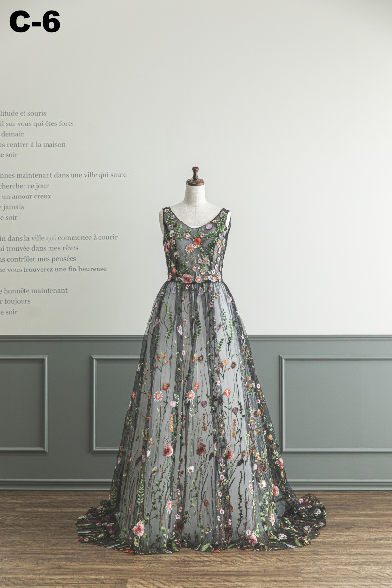 COLOR　DRESS