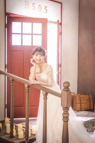 studio scene『Dramatic door』