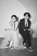 洋装×スニーカー