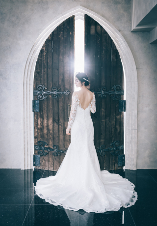 気になる部分もフォトレタッチで理想の花嫁に