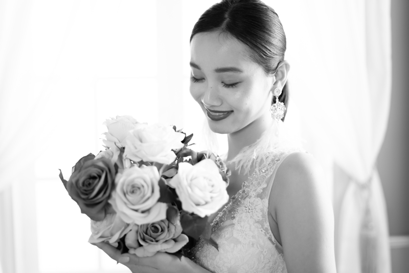 フォトウェディングにおすすめのヘアメイクとは?衣裳や長さ別スタイル8選