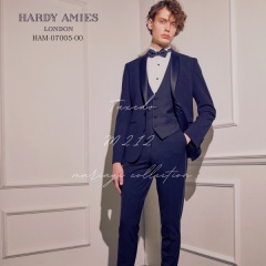 新作タキシード入荷