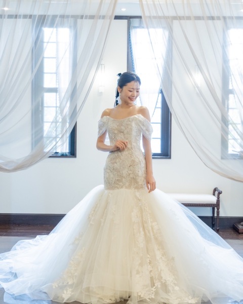 ウェディングドレス紹介