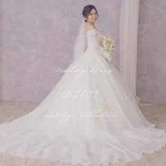 ウェディングドレス紹介