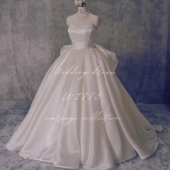 新作ドレス入荷♩