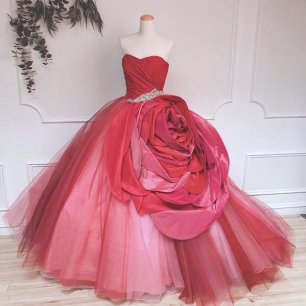 オシャレなカラードレス♡