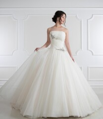 ウエディングドレスのご紹介♡