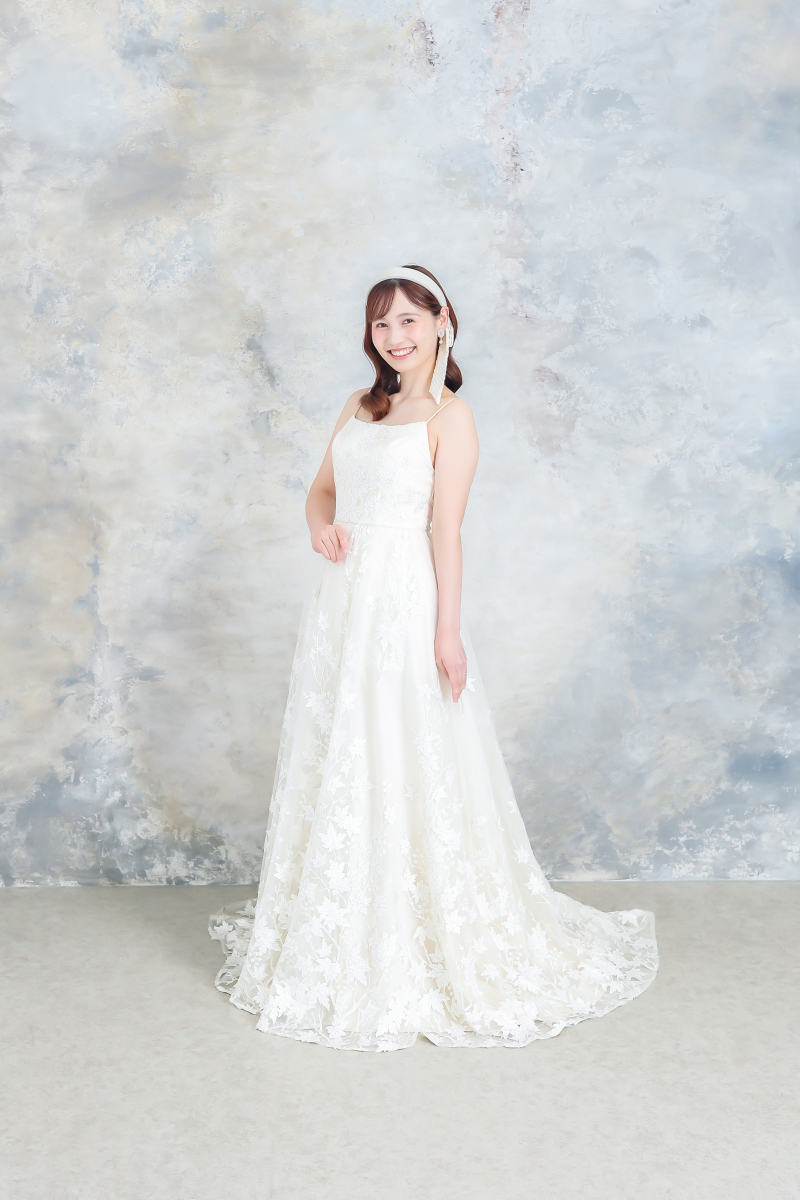 雪のゲレンデでオススメのウェディングドレス集