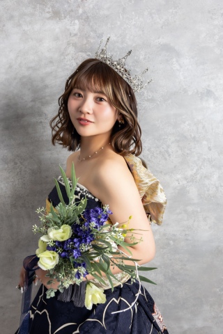 振袖をアレンジしてドレスに♡