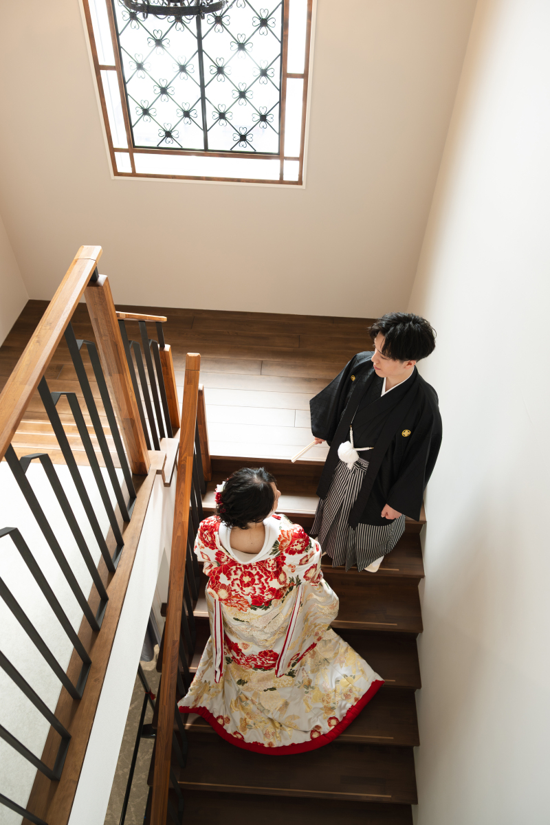 ウエディングフォトっは後ろ姿も可愛い