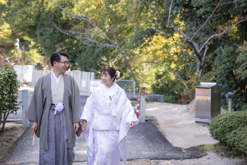 秋の美しい季節に残す、神社ロケーションフォト