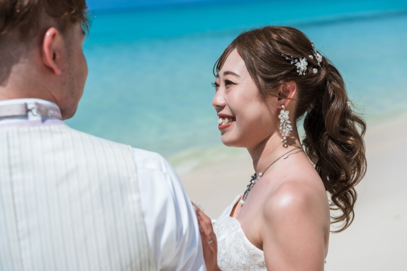 ＼おしゃれ花嫁さん必見♡／宮古島フォトウェディングにぴったりなアップスタイル特集