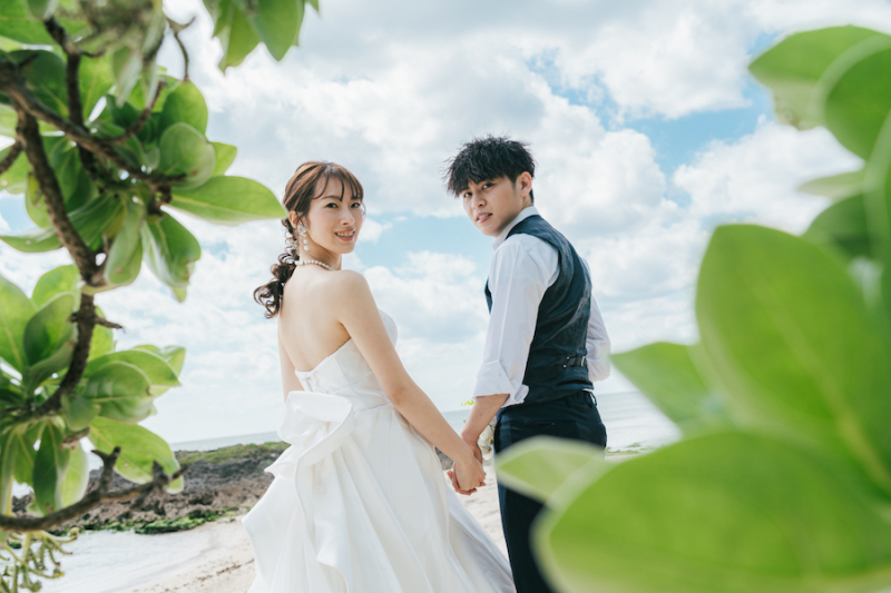 -光と影が織りなすドラマチックなウエディングフォト-