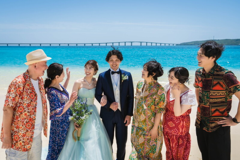 ＼宮古島で叶える／家族や友人と一緒のフォトウェディング♪