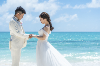 青い海広がるビーチ＆チャペル撮影！