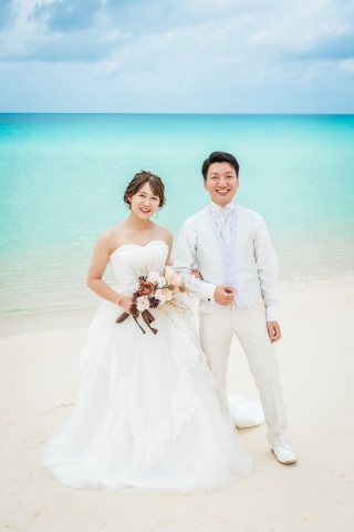 ドレス別!ビーチでの見え方紹介☆