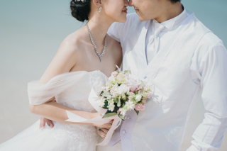 永遠のWhiteドレス×Whiteタキシードの魅力とおすすめコーディネート✳︎