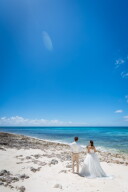 宮古島・☆☆沖縄らしい緑と珊瑚の岩場で☆☆