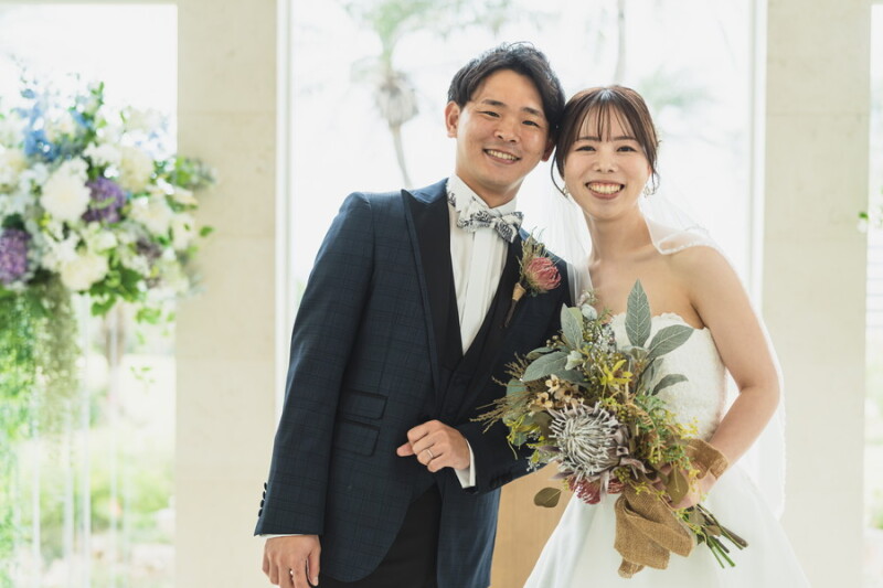 \ ステンドグラスが輝く♡ /アラマンダチャペルで叶える宮古島フォト♪