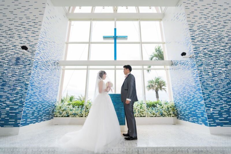 ベール越しの新婦様 = 美しい