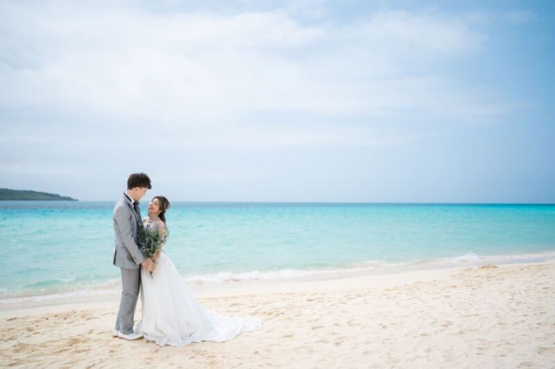 Aラインドレス in MIYAKO BEACH